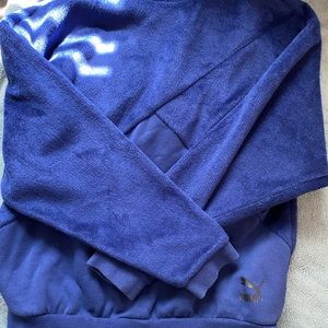Super soft puma women’s sweatshirt